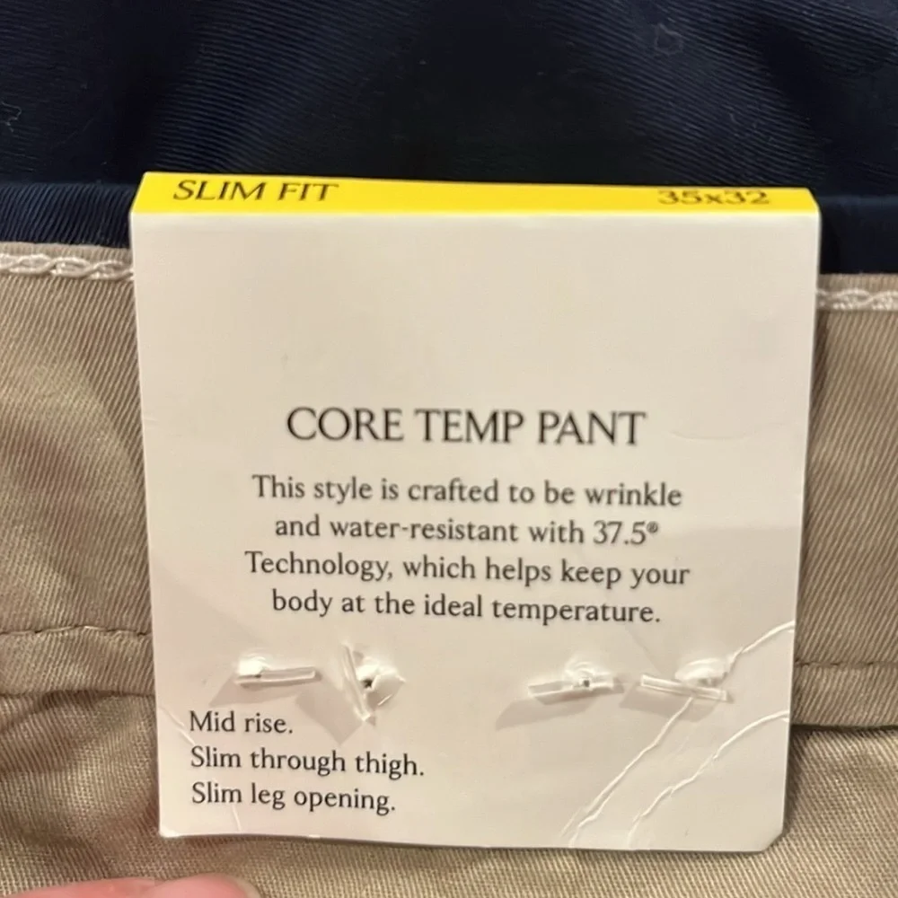 NWT Banana Republic Men’s Slim Core Temp Navy Pants Size 35 x 32.